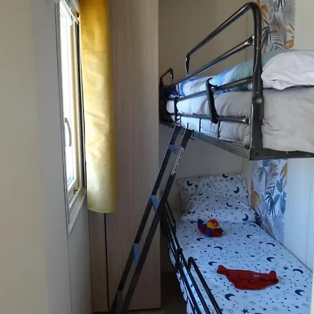 Au 120 Grand Mobilhome Clim * Port-la-Nouvelle