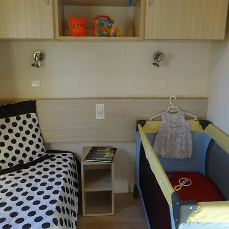 Au 120 Grand Mobilhome Clim Port-la-Nouvelle