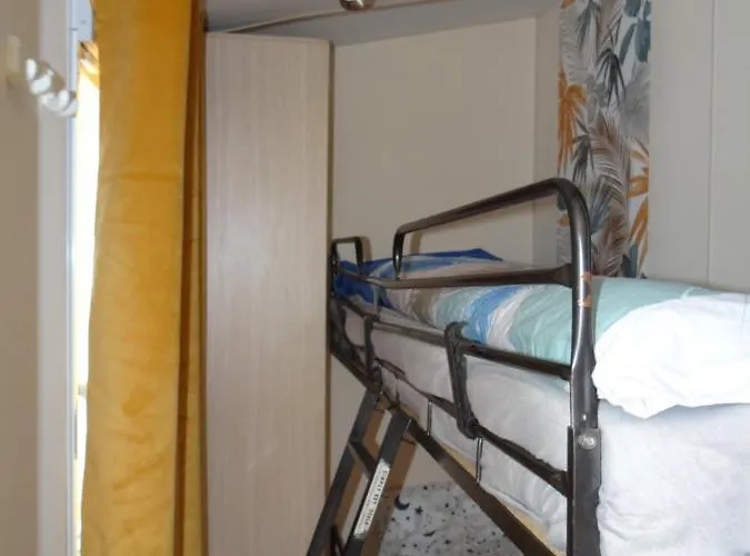Au 120 Grand Mobilhome Clim * Port-la-Nouvelle