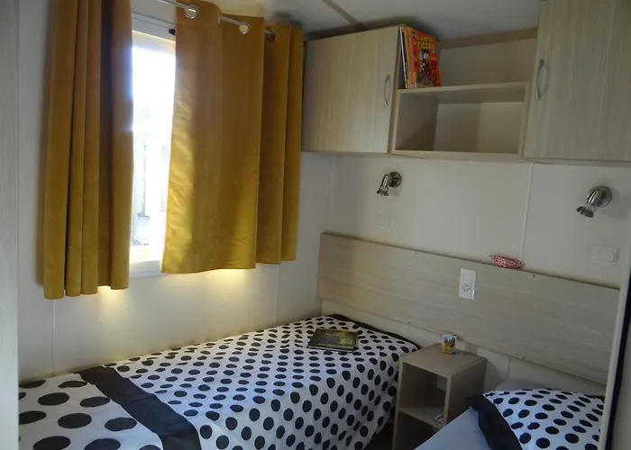 Apartman Au 120 Grand Mobilhome Clim Port-la-Nouvelle
